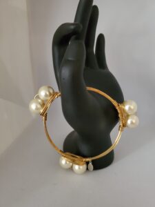 ✨ Golden Grace Bangle | CLC Jewelry - Image 2